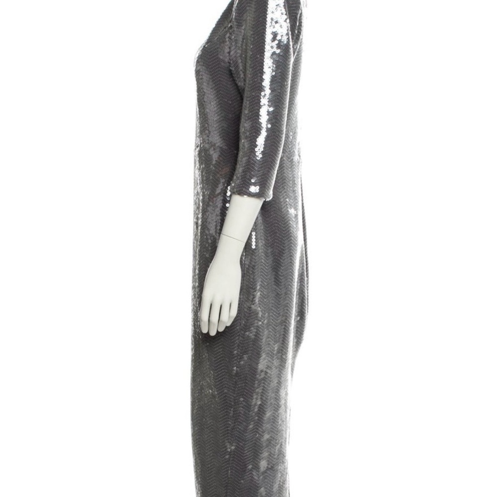 Beautiful and Heavy Zhivago Dress - Picture 3 of 3
